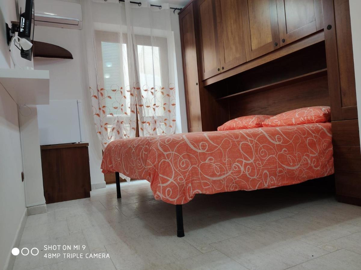 La Dimora Di Bronzo Hotel Napoli Ngoại thất bức ảnh
