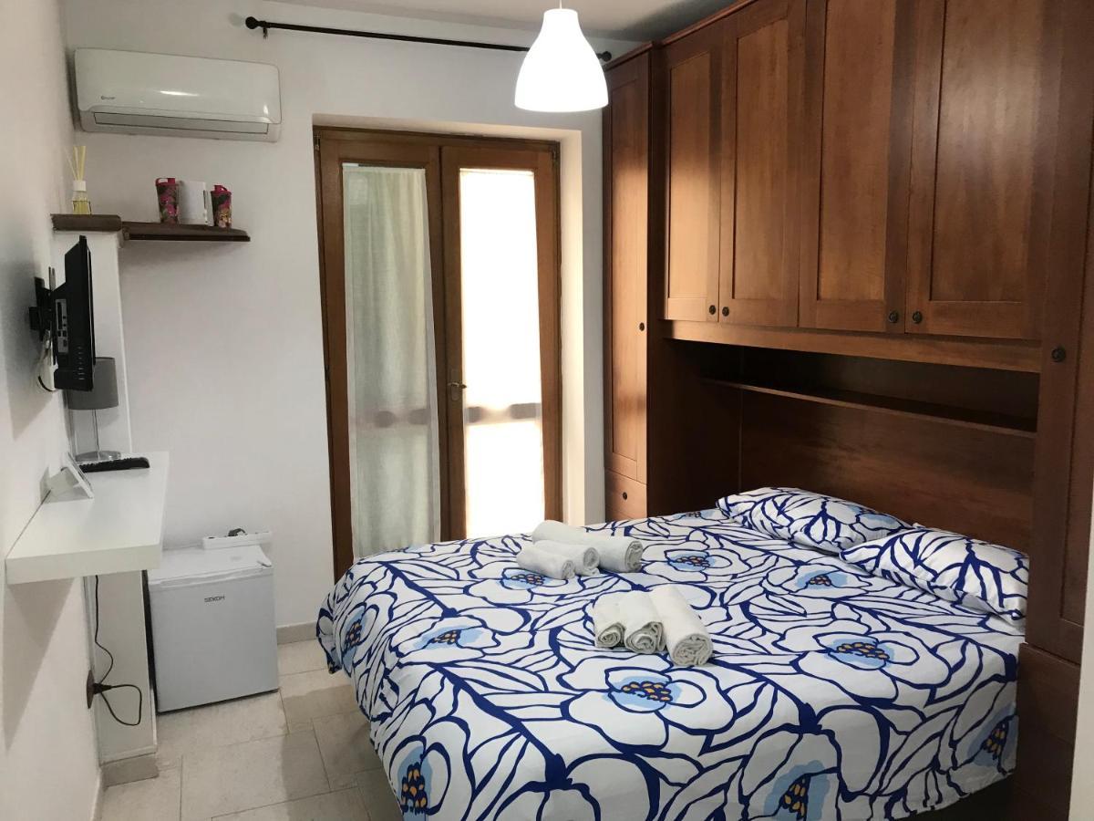 La Dimora Di Bronzo Hotel Napoli Ngoại thất bức ảnh
